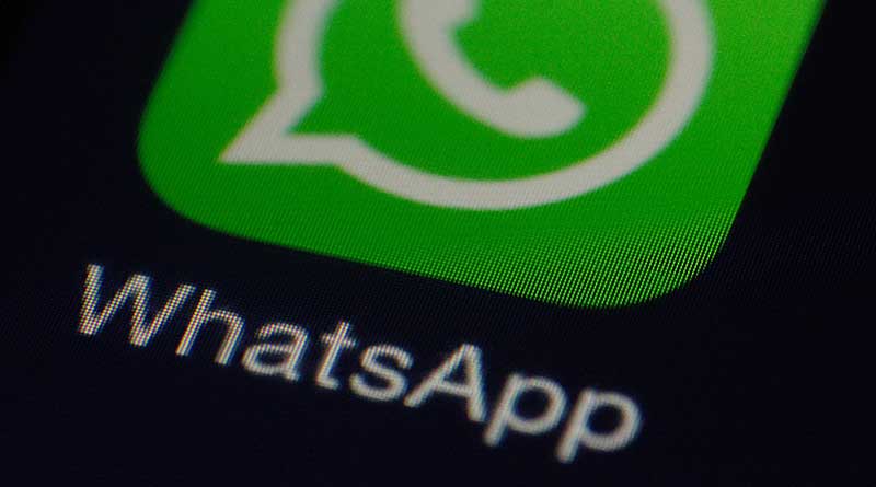 Perangi Hoax WhatsApp Batasi Forward Pesan Jadi 5 Kali